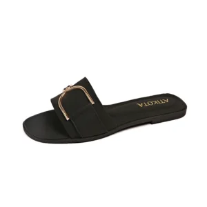 D Buckle Slide Sandals