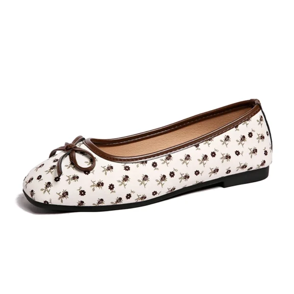 my-11134207-820la-mpkfmyvg3g275c.webp Dot Print Flat Shoes