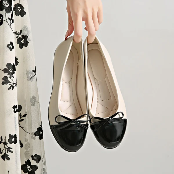 sg-11134201-7rd4p-m7hxam4hqk8m9b.webp Round Toe Flat Shoes